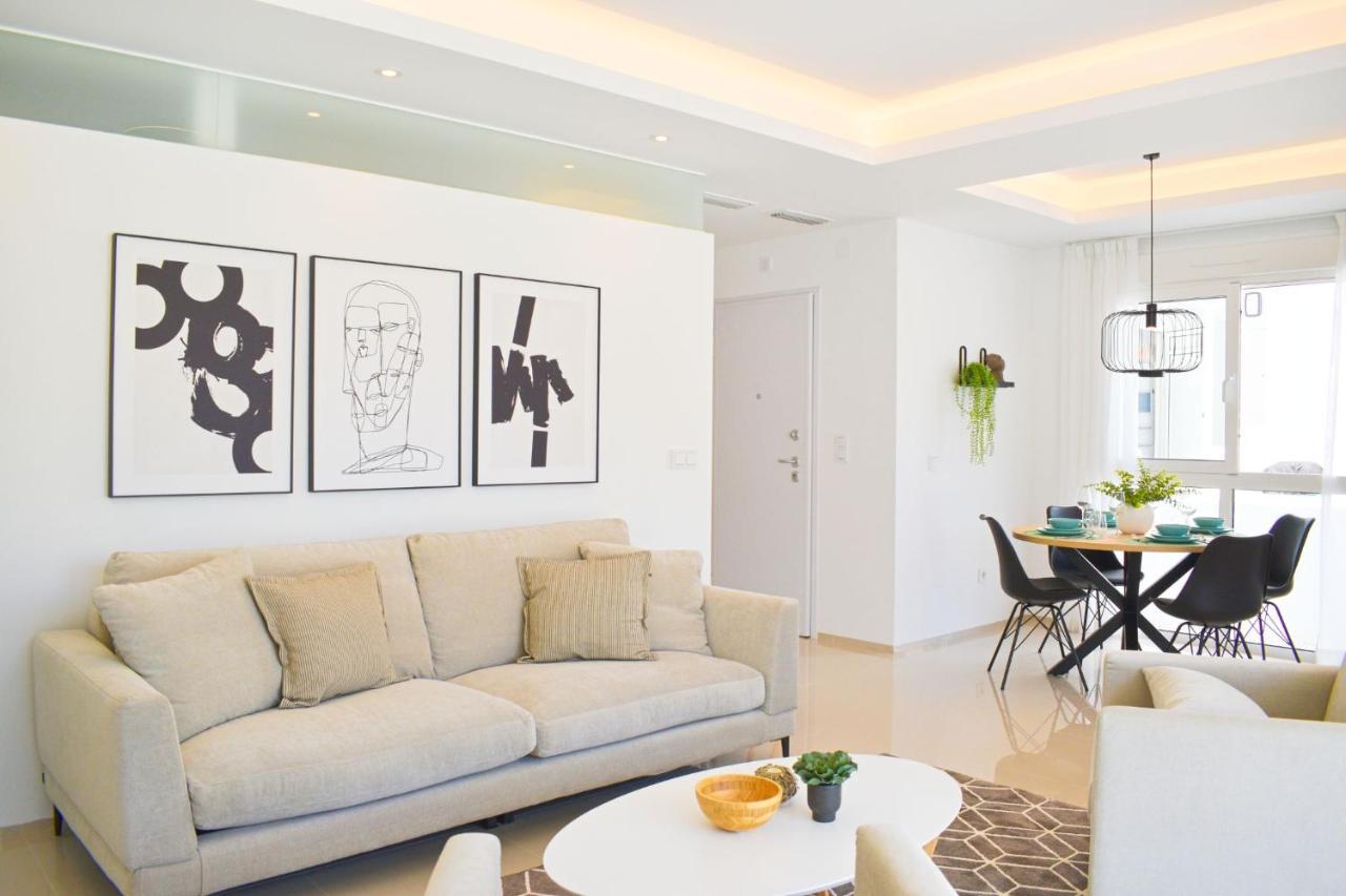 New Build Apartment On Beautiful Modern Complex Rojales Esterno foto