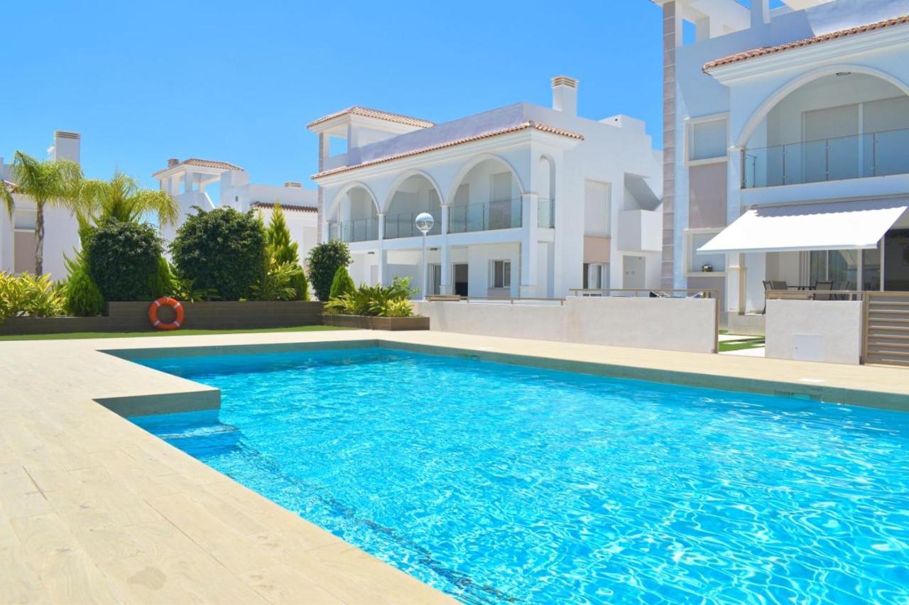 New Build Apartment On Beautiful Modern Complex Rojales Esterno foto